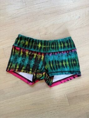 FLEO SHORTS